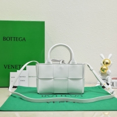 Bottega Veneta Shopping Bags